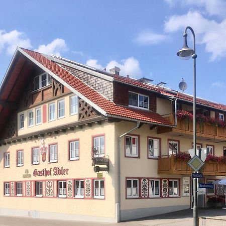 Отель Gasthof Adler Unterthingau Экстерьер фото