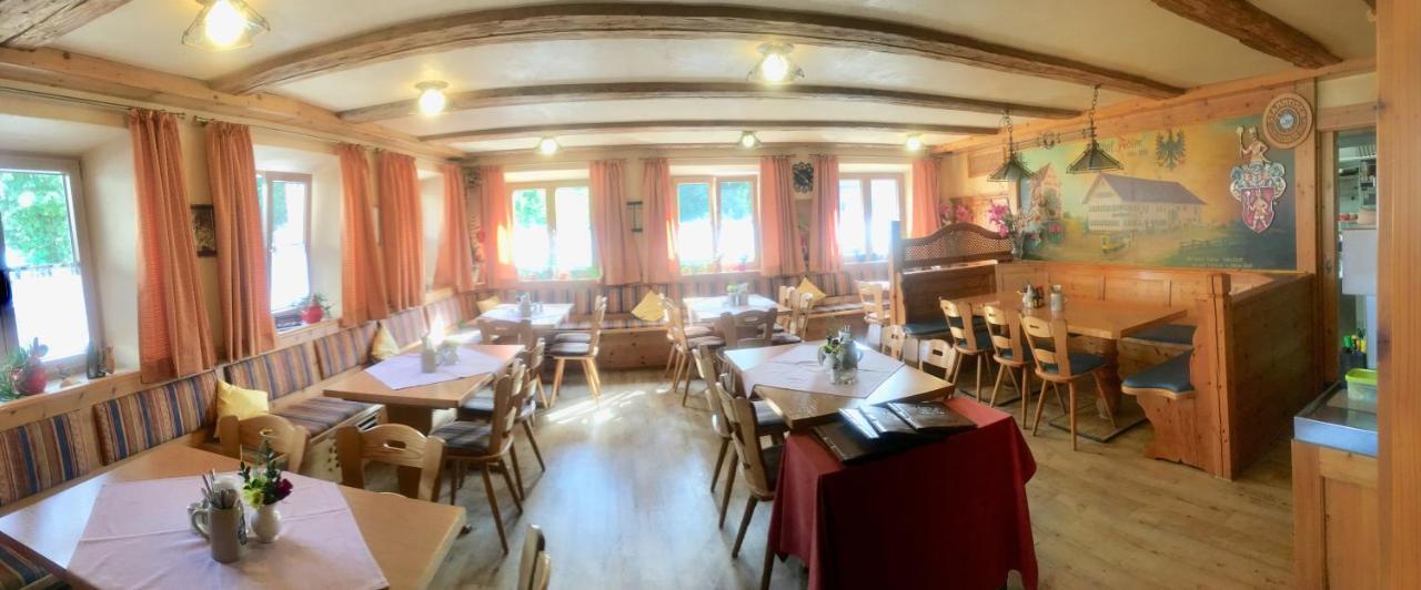 Отель Gasthof Adler Unterthingau Экстерьер фото